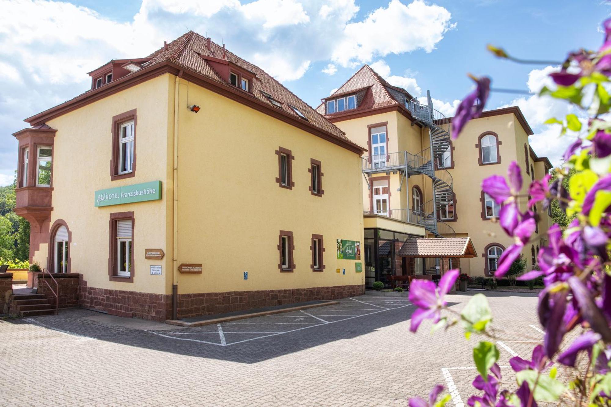 Michel&Friends Hotel Franziskushöhe Lohr Exterior foto
