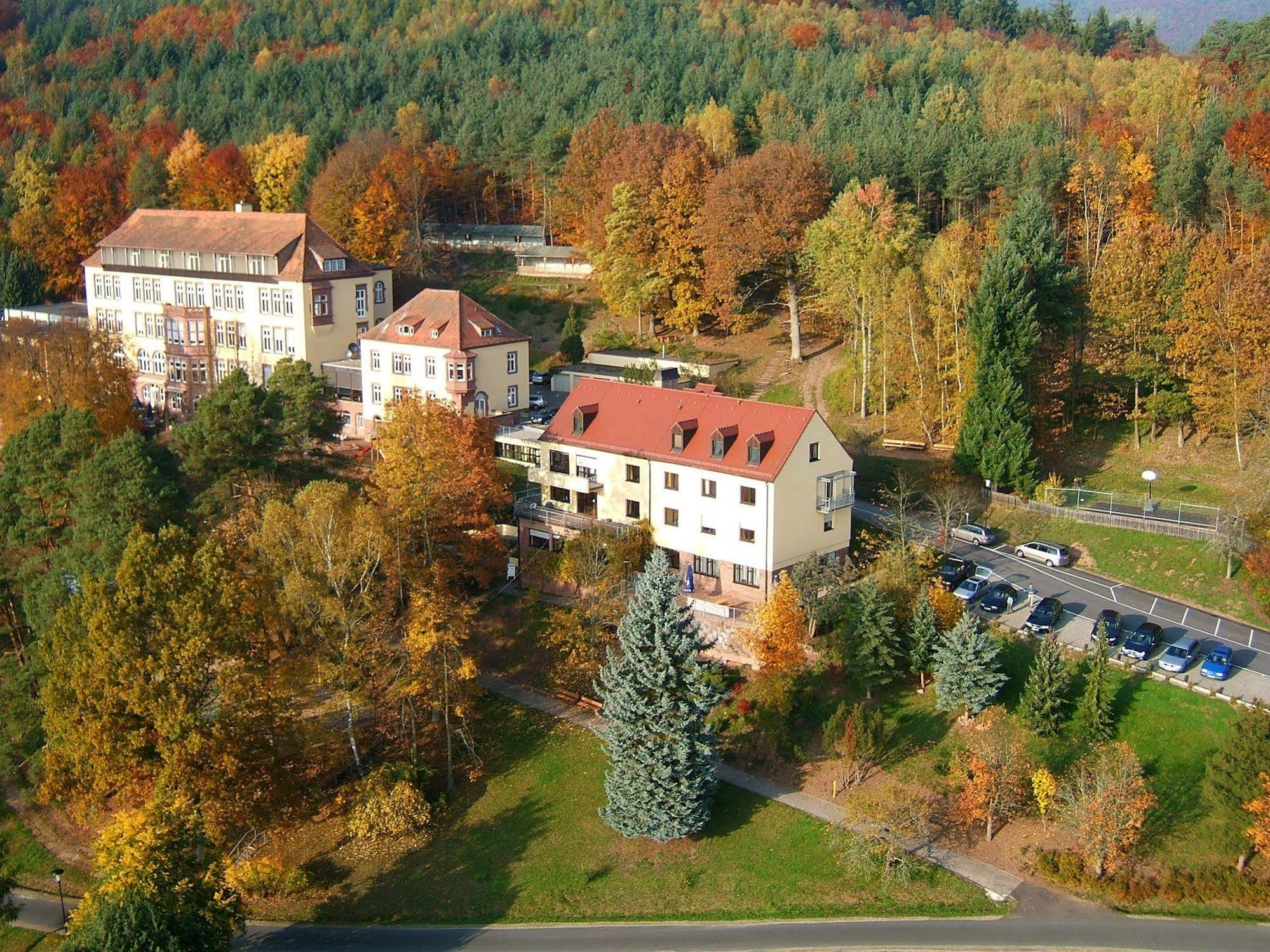 Michel&Friends Hotel Franziskushöhe Lohr Exterior foto